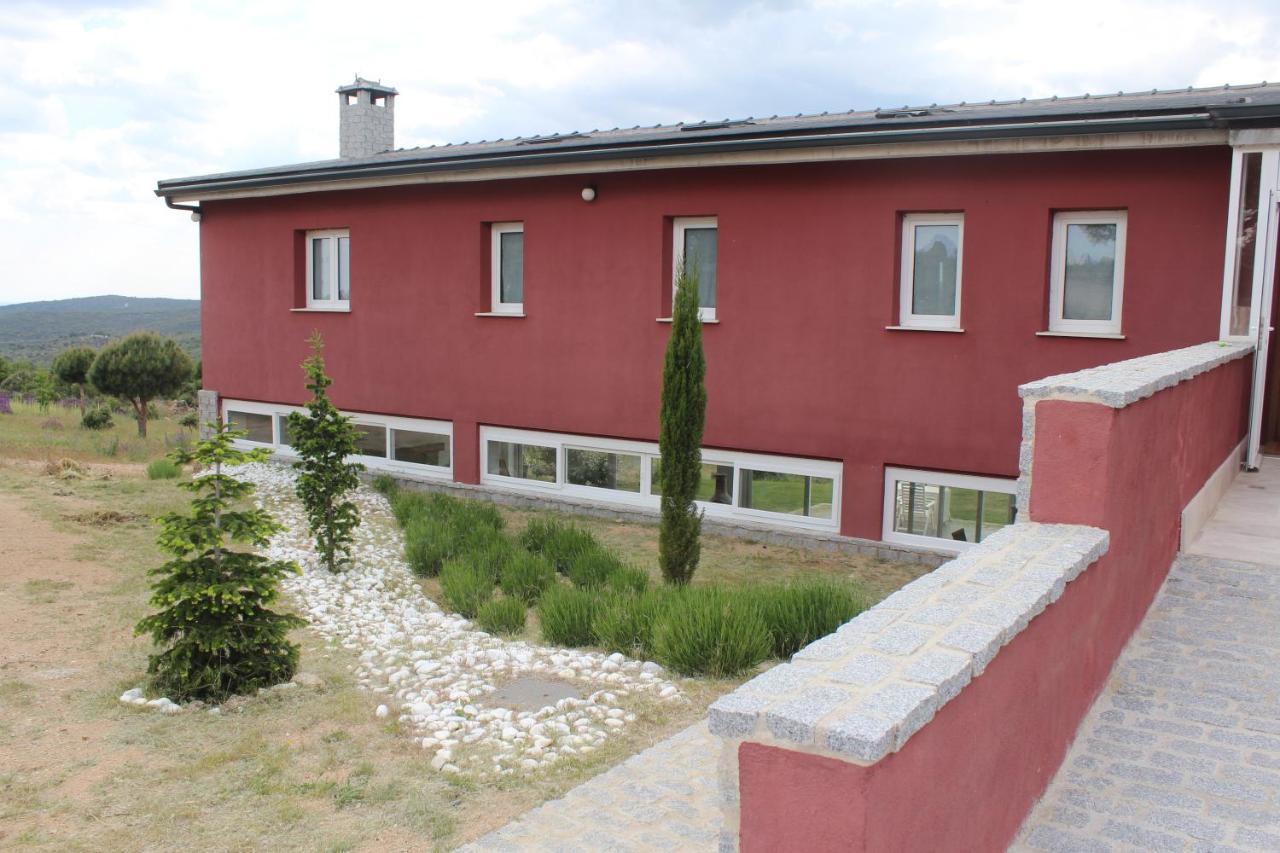 Finca El Enebro Valdemorillo Exterior photo